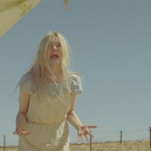 Young Ones - Ultima Generazione: Elle Fanning durante una scena del film