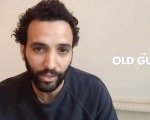 Marwan Kenzari su The Old Guard: “Baciare Luca Marinelli è stato bellissimo: si è anche rasato per me!”