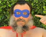 Jack Black nel divertente video su Instagram: 'Siate eroi, indossate una mascherina'