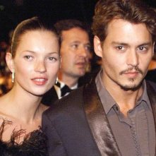 Johnny Depp con la modella Kate Moss