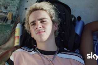 We Are Who We Are - Teaser Trailer Italiano