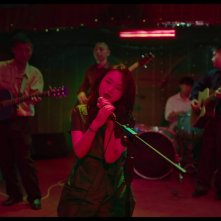 Un lungo viaggio nella notte: Wei Tang durante una scena del film