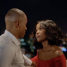 Seriously Single: Fulu Mugovhani, Bohang Moeko in una scena del film