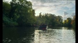 Miss Marx - Trailer Italiano