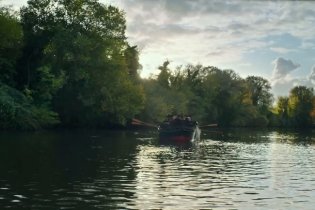 Miss Marx - Trailer Italiano