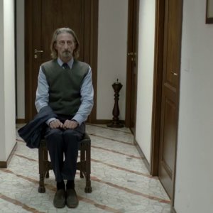 Amo la tempesta: Nando Paone in una scena del film