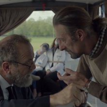 Amo la tempesta: Nando Paone e Giobbe Covatta in una scena del film