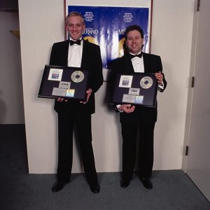 Howard - La vita, le parole: Howard Ashman in una scena