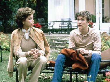 Timothy Hutton Mary Tyler Moore