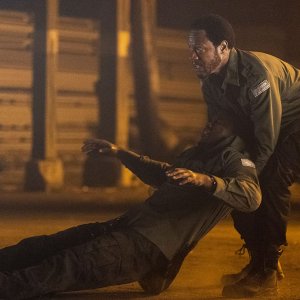 Dragged Across Concrete: una scena del film
