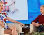 Ellen DeGeneres: Katy Perry, Ashton Kutcher e altre star la sostengono sui social