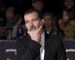 Antonio Banderas: “Ho il Coronavirus, festeggio i 60 anni in isolamento”