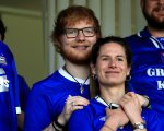 Ed Sheeran sarà papà: il primo figlio atteso per la fine estate
