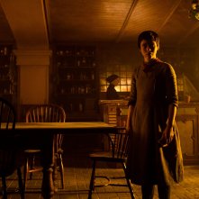 Gretel e Hansel: Sophia Lillis durante una scena