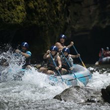 World’s Toughest Race - Eco-Challenge Fiji: una scena della gara disponibile Amazon Prime Video