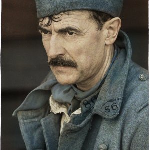 Ci rivediamo lassù: Albert Dupontel in una scena del film