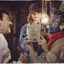 Ci rivediamo lassù: Nahuel Perez Biscayart, Nahuel Perez Biscayart e Héloïse Balster in  una scena del film