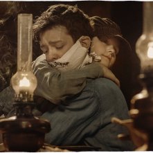 Ci rivediamo lassù: Nahuel Pérez Biscayart, Héloïse Balster in una scena del film