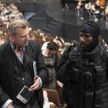 Tenet: John David Washington con Christopher Nolan sul set