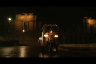 Una Sirena A Parigi -  Clip 'Il Sorprenditore'