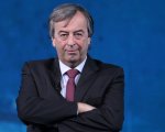 Roberto Burioni gela Massimo Boldi: 'No, non fa ridere'