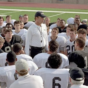 Friday Night Lights: una scena del film