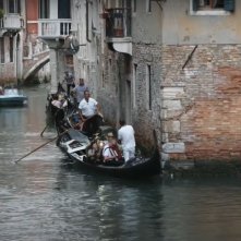 Molecole: una sequenza del film