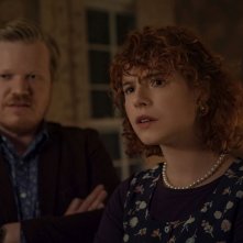 Sto pensando di finirla qui: Jesse Plemons e Jessie Buckley in una scena del film