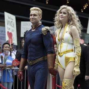 The Boys 2: Antony Starr ed Erin Moriarty in una scena della nuova stagione