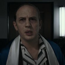 Al Capone: Tom Hardy in una sequenza