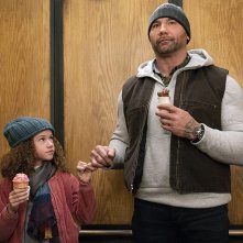 My Spy: Dave Bautista, Chloe Coleman in una sequenza