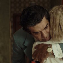 Padrenostro: un'immagine con Pierfrancesco Favino