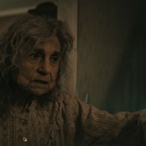 The Vigil - Non ti lascerà andare: una scena del film horror