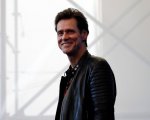 Jim Carrey attacca Donald Trump:'Le epidemie non si preoccupano delle campagne di rielezione'