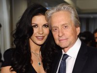 Catherine Zeta-Jones, Michael Douglas e la foto dei figli su Instagram: per i fan 'sono la copia dei genitori'