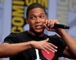 Justice League, Warner Bros replica alle accuse di Ray Fisher: 'Non ha collaborato all'indagine'