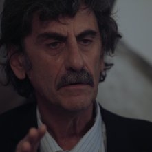 Magari resto: Pietro De Silva in una scena