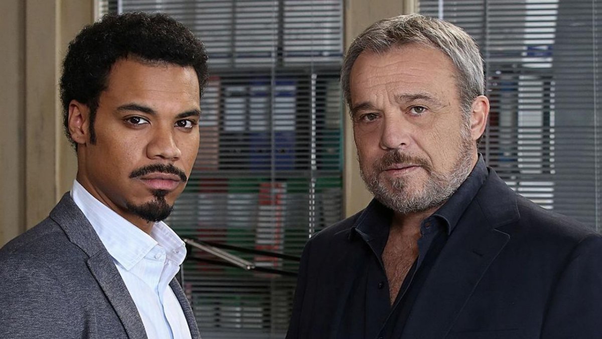 Nero a metà 2, da stasera su Rai1 la nuova stagione della fiction la trama degli episodi 1 e 2 Nero a metà 2, da stasera su Rai1 la nuova stagione della fiction la trama degli episodi 1 e 2