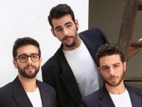 Il Volo e la camera d'albergo distrutta e sporca di feci: ecco cosa successe davvero