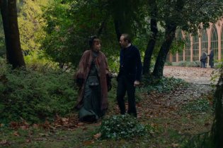 Miss Marx - Official Clip Ita  1