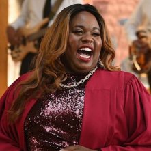 Lo straordinario mondo di Zoey: Alex Newell in una scena