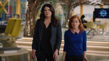 Zoeys Extraordinary Playlist Jane Levy Lauren Graham