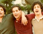 Three Identical Strangers, la recensione: il documentario sui gemelli che non si conoscevano