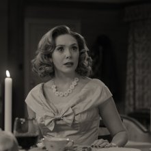 WandaVision: Elizabeth Olsen in una scena