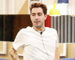 Grande Fratello VIP 5, Tommaso Zorzi lascia di nuovo la casa per la febbre
