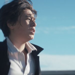 Easy Living - La vita facile: una scena con James Miyakawa