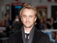 Tom Felton irriconoscibile nelle prime foto del suo nuovo film Netflix