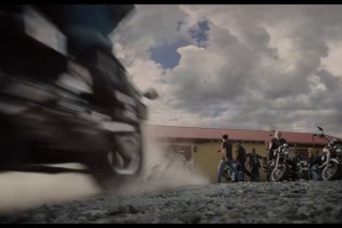 The Glorias - Trailer 2