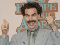 Borat 2: il titolo del nuovo film con Sacha Baron Cohen è drammaticamente lungo