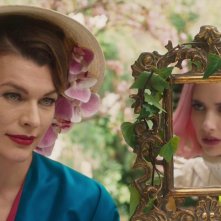 Paradise Hills: Milla Jovovich durante una scena del film